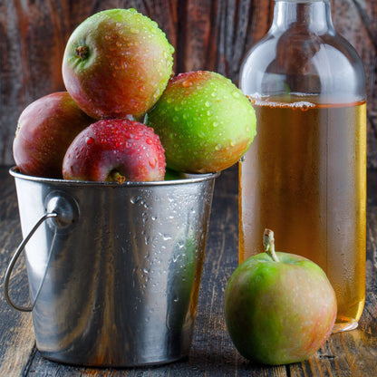 Apples With Drink Mini Bucket